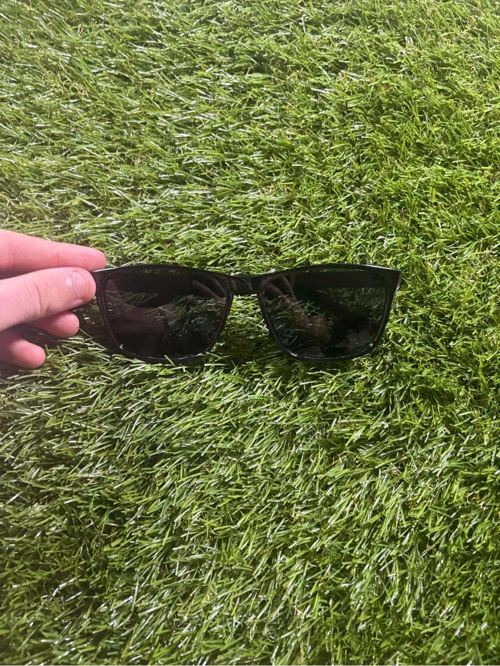 Men's Black Square Sunglasses - Classic UV Shield